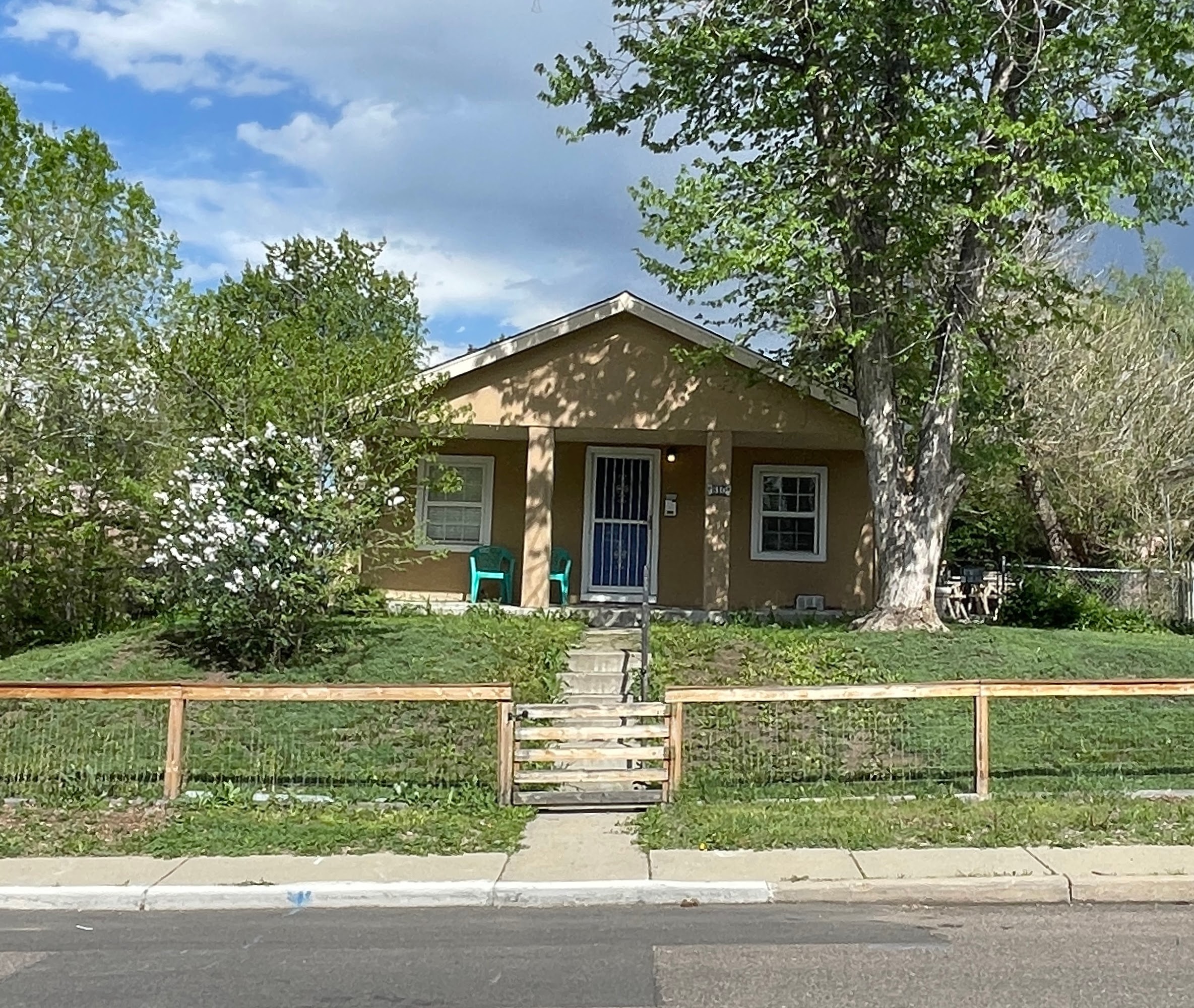 Property main image